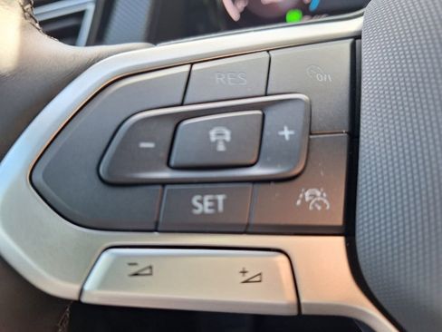 New 2026 Volkswagen Atlas Cross Sport SEL R-Line image 13