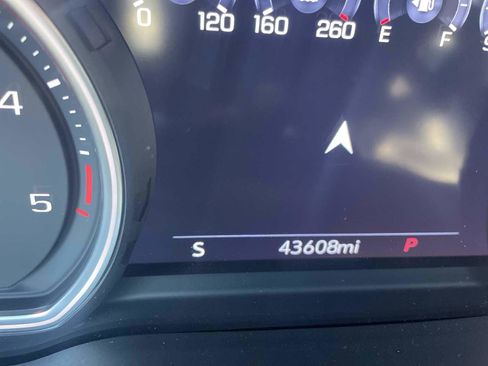 Certified 2022 Chevrolet Silverado 3500 High Country image 12