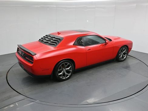 Used 2016 Dodge Challenger SXT Plus RWD image 36