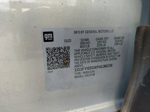 Used 2023 Chevrolet Bolt EUV LT w/ Convenience Package image 35