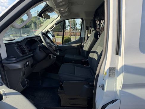 Used 2025 Ford Transit 250 Low Roof w/ Exterior Upgrade Package RWD image 12