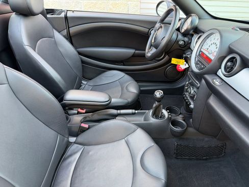 Used 2013 MINI Cooper Roadster FWD image 78