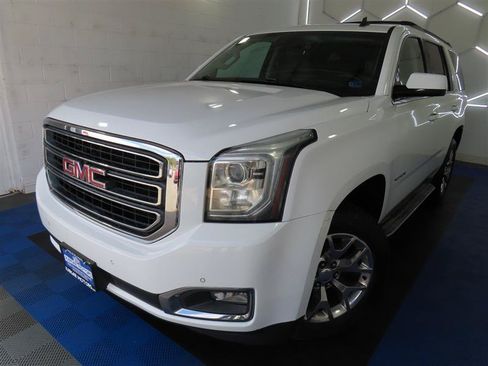 Used 2015 GMC Yukon SLT w/ Open Road Package AWD/4WD image 4
