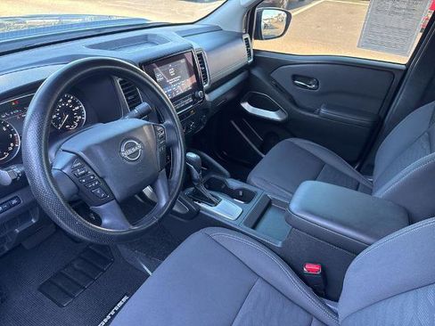 Certified 2024 Nissan Frontier SV w/ Technology Package image 10