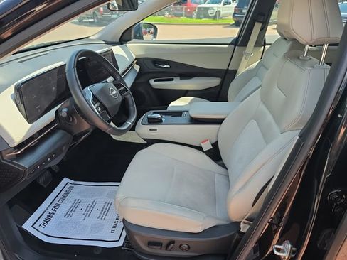 Used 2023 Nissan Ariya FWD image 9