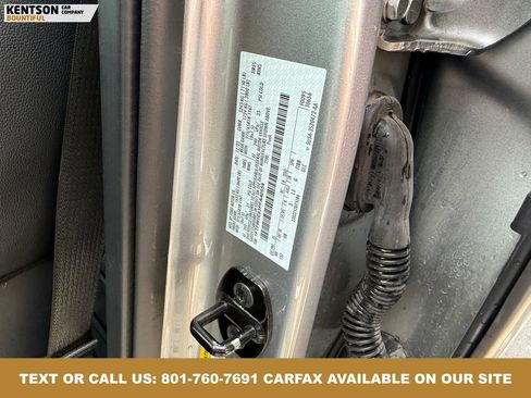 Used 2023 Ford F150 Lariat w/ FX4 Off-Road Package image 40