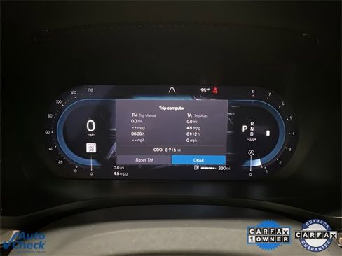 Used 2025 Volvo S60 B5 Core image 10