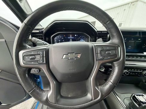 Certified 2022 Chevrolet Silverado 1500 ZR2 w/ Technology Package AWD/4WD image 13