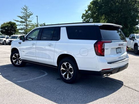 New 2026 GMC Yukon XL AT4 w/ AT4 Premium Plus Package AWD/4WD image 3