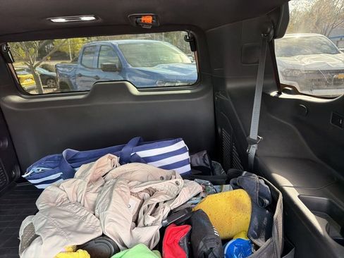 Used 2022 Chevrolet Tahoe High Country image 21