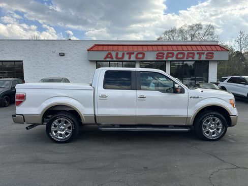 Used 2011 Ford F150 Lariat w/ Lariat Chrome Pkg image 4