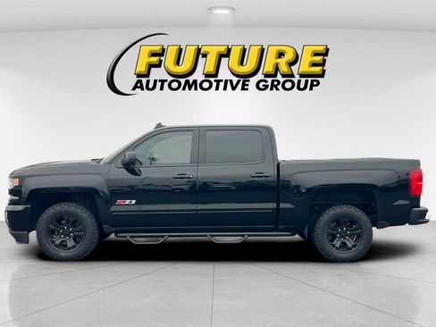 Used 2017 Chevrolet Silverado 1500 LTZ Z71 w/ LTZ Plus Package image 7