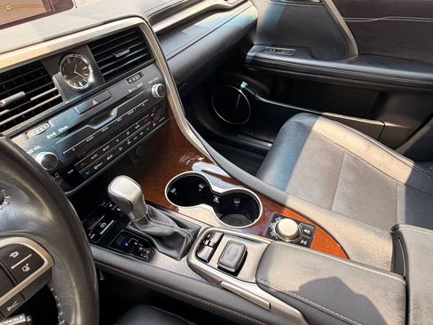Used 2019 Lexus RX 350 AWD w/ Navigation Package image 34