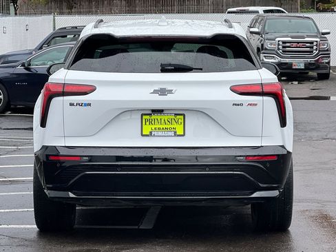 Used 2024 Chevrolet Blazer EV RS image 5