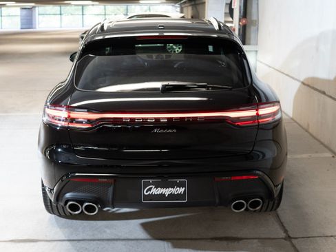 Certified 2026 Porsche Macan AWD/4WD image 10