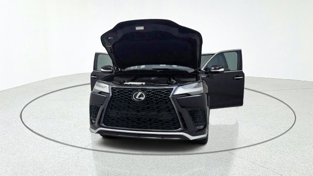 Used 2022 Lexus LX 600 F Sport w/ Accessory Package (Z1) AWD/4WD image 12