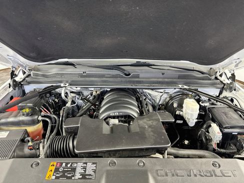 Used 2017 Chevrolet Tahoe Premier AWD/4WD image 34