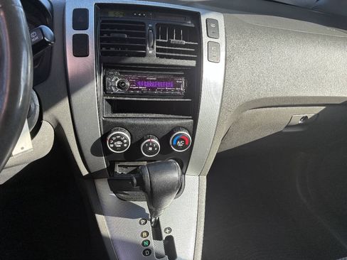Used 2007 Hyundai Tucson SE FWD image 24