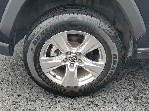 Certified 2025 Toyota RAV4 XLE AWD/4WD image 6