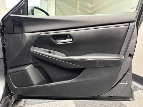 Used 2022 Nissan Sentra SV FWD image 24