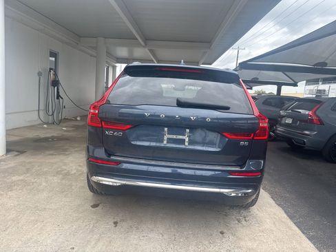 Certified 2023 Volvo XC60 B5 Ultimate w/ Protection Package Premier FWD image 6