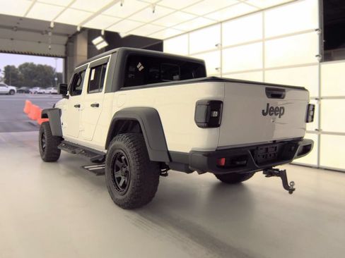 Used 2020 Jeep Gladiator Sport w/ Quick Order Package 24S AWD/4WD image 3