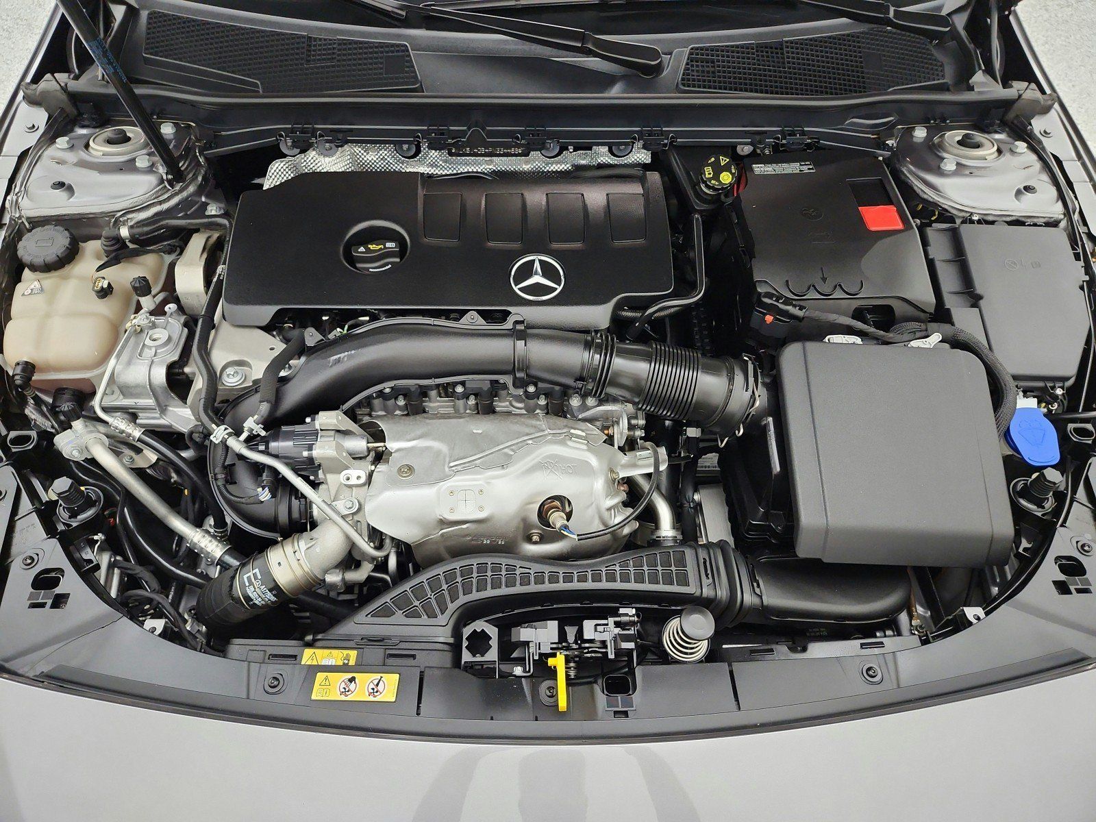 Used 2023 Mercedes-Benz CLA 250 image 17