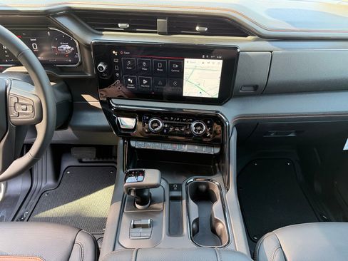 New 2026 GMC Sierra 1500 AT4 w/ AT4 Premium Package AWD/4WD image 20