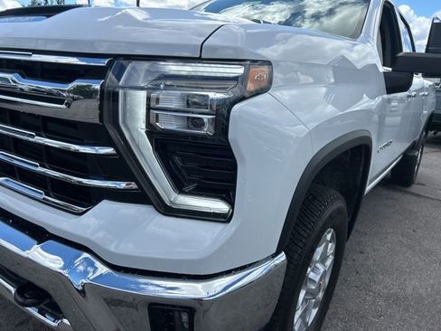 New 2026 Chevrolet Silverado 2500 LTZ image 9