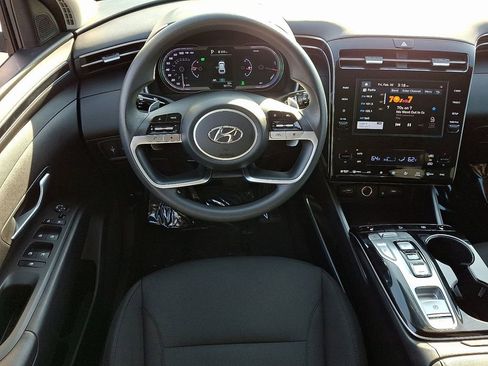 Used 2023 Hyundai Tucson Blue image 11