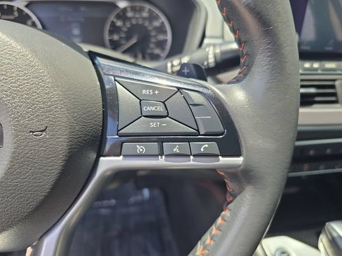Used 2024 Nissan Altima 2.5 SR AWD/4WD image 24