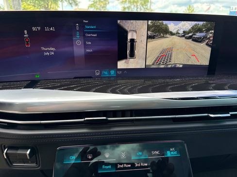 New 2026 Cadillac Escalade IQL Luxury image 23