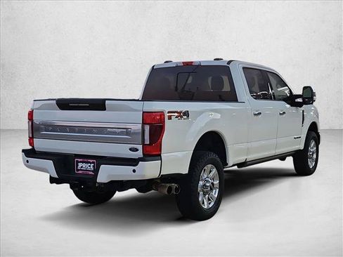 Used 2020 Ford F250 Platinum w/ FX4 Off-Road Package AWD/4WD image 5