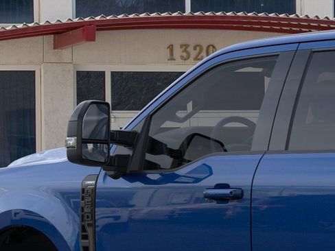 New 2026 Ford F250 Lariat w/ Black Appearance Package image 21