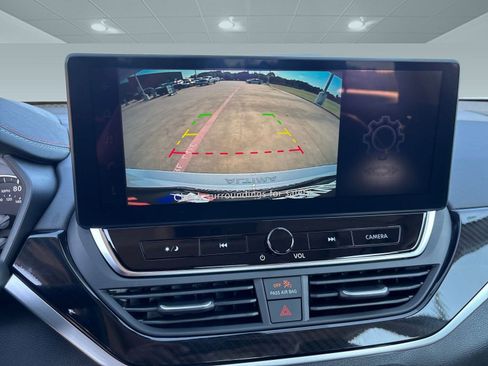 New 2025 Nissan Altima 2.5 SR w/ SR Premium Package image 27