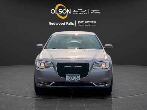 Used 2015 Chrysler 300 Limited w/ Driver Convenience Group AWD/4WD image 8