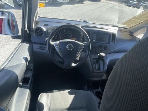 Used 2021 Nissan NV200 SV image 18