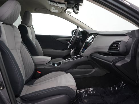 Used 2025 Subaru Outback Premium image 11