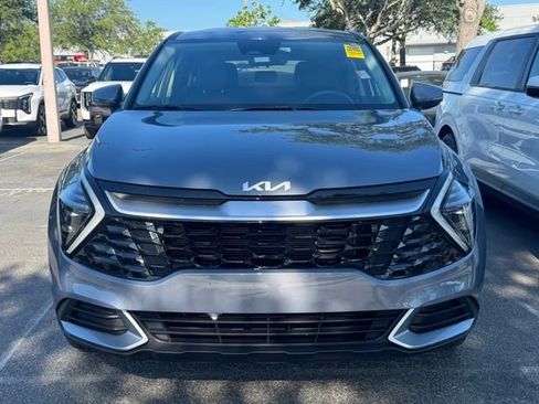 Used 2024 Kia Sportage EX FWD image 8