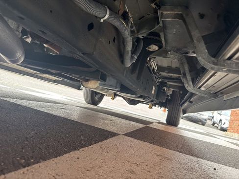 Used 2014 Chevrolet Express 2500 Extended RWD image 64