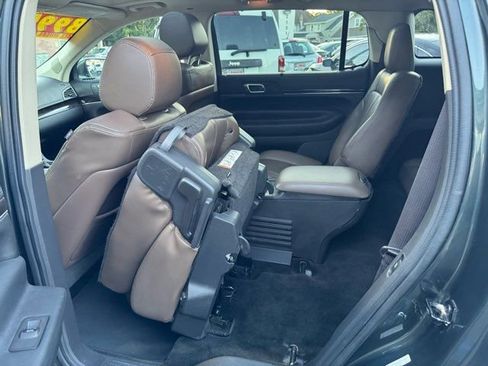 Used 2015 Lincoln MKT AWD w/ Equipment Group 201A image 28