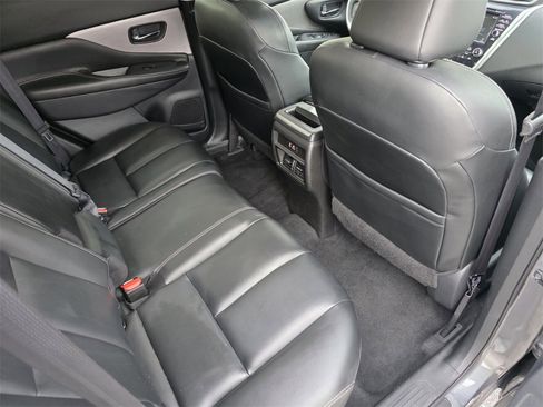 Used 2022 Nissan Murano SV image 20