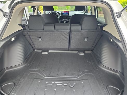 New 2026 Honda HR-V LX image 12