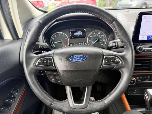 Used 2021 Ford EcoSport SE w/ SE Convenience Package FWD image 14