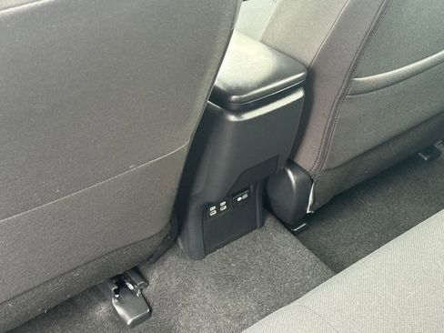 Used 2023 Toyota Prius Prime FWD image 34