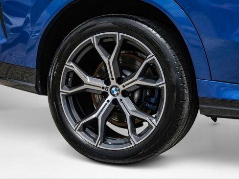 Used 2020 BMW X6 M50i w/ Premium Package AWD/4WD image 61