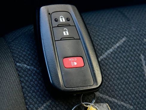 Certified 2023 Toyota RAV4 XLE image 25