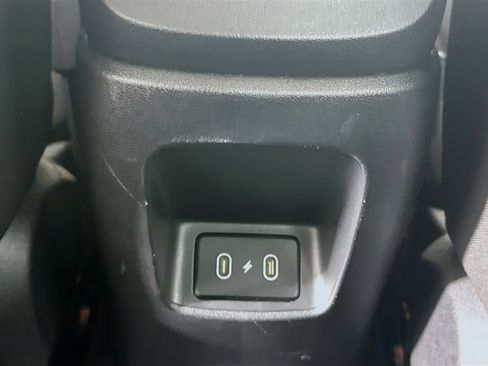 Used 2024 Hyundai Elantra SEL FWD image 35