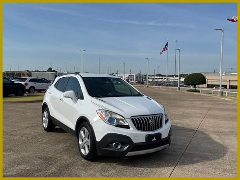 Used 2016 Buick Encore Convenience FWD image 1
