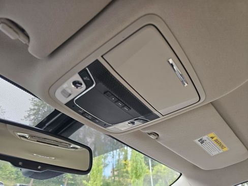 Used 2020 Honda Clarity Touring image 32